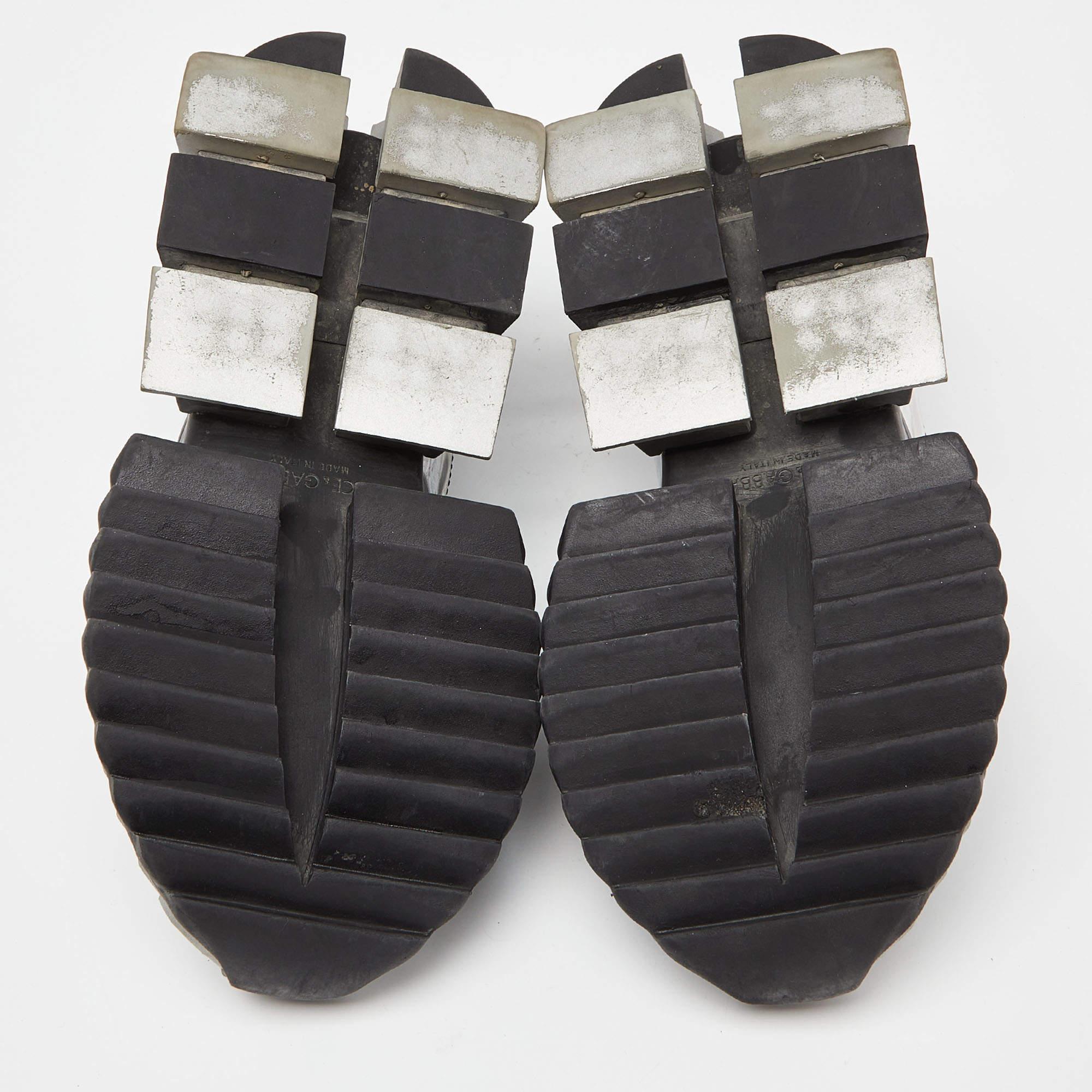 Dolce & Gabbana Super King Plateau-Sneakers aus schwarzem/Silberfarbenem Leder und Lackleder Siz im Angebot 2