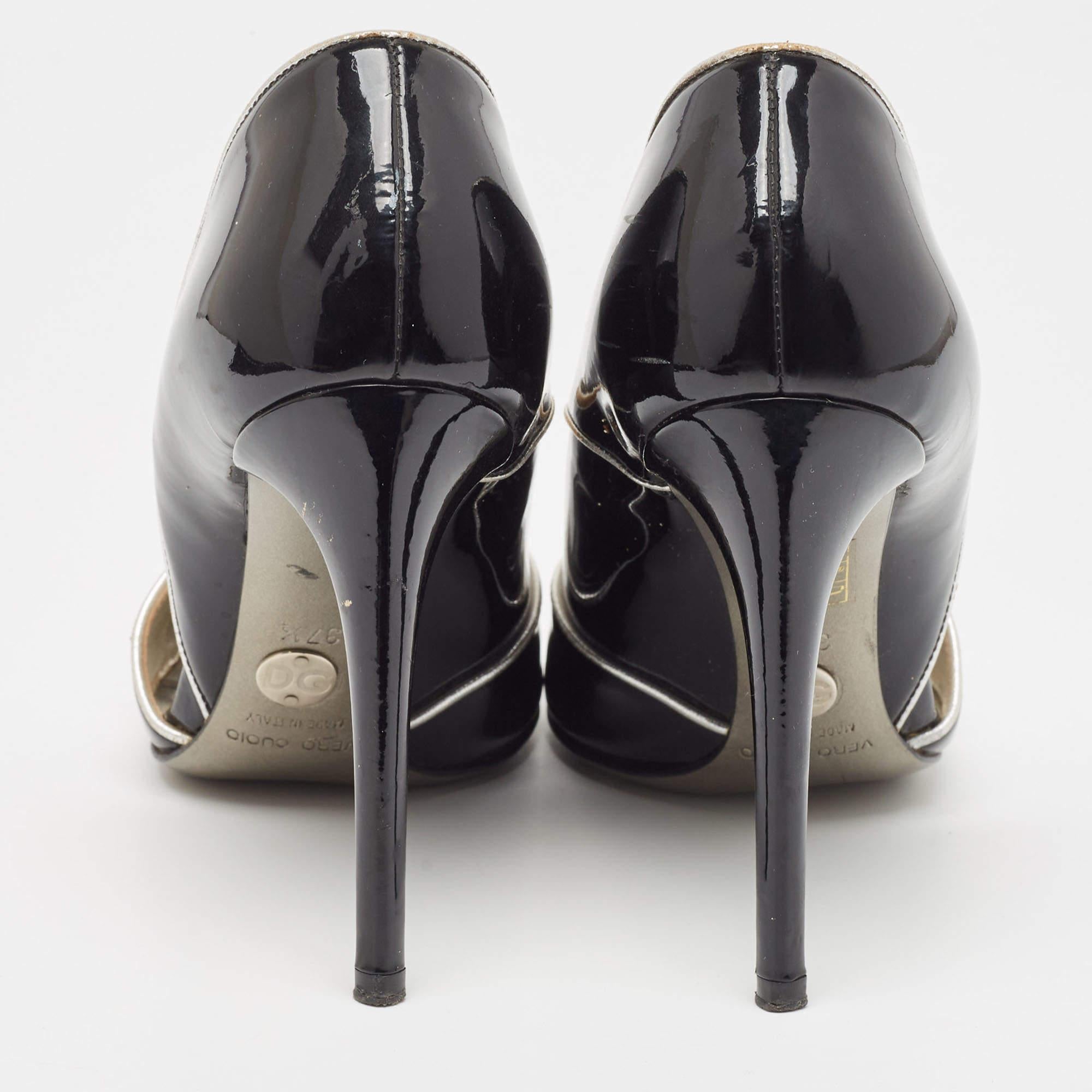 Dolce & Gabbana Black/Silver Patent and Leather Cut Out Peep Toe Pumps Size 37.5 For Sale 1