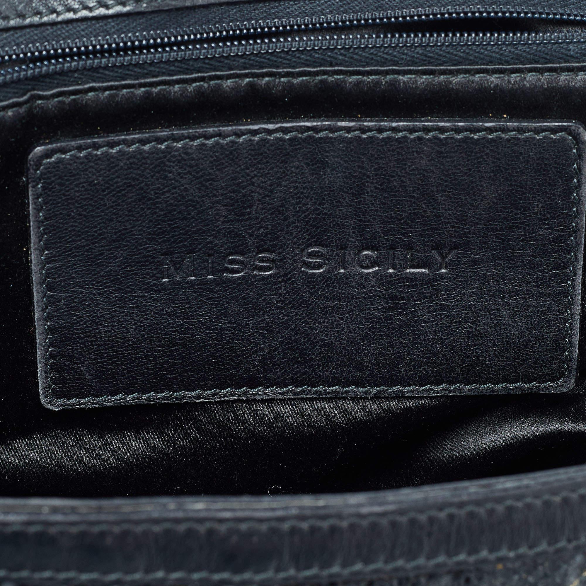 Dolce & Gabbana Schwarze Handtasche aus Schlangenhaut und Leder XL Miss Sicily Top Handle Bag im Angebot 4