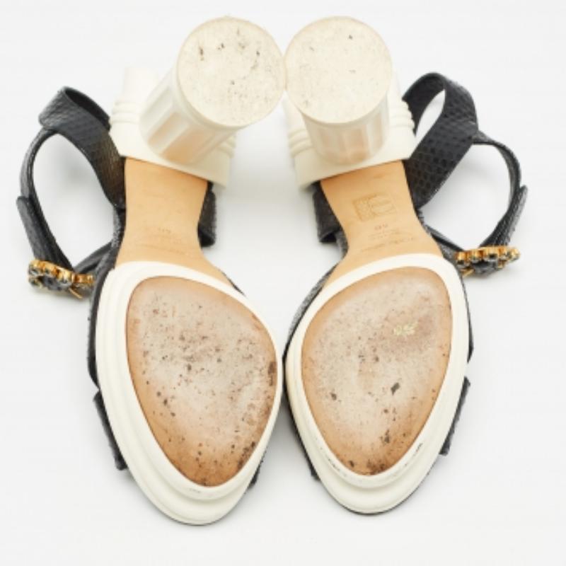 Dolce & Gabbana Sandales à talon bloc en peau de serpent noir Taille 40 en vente 2