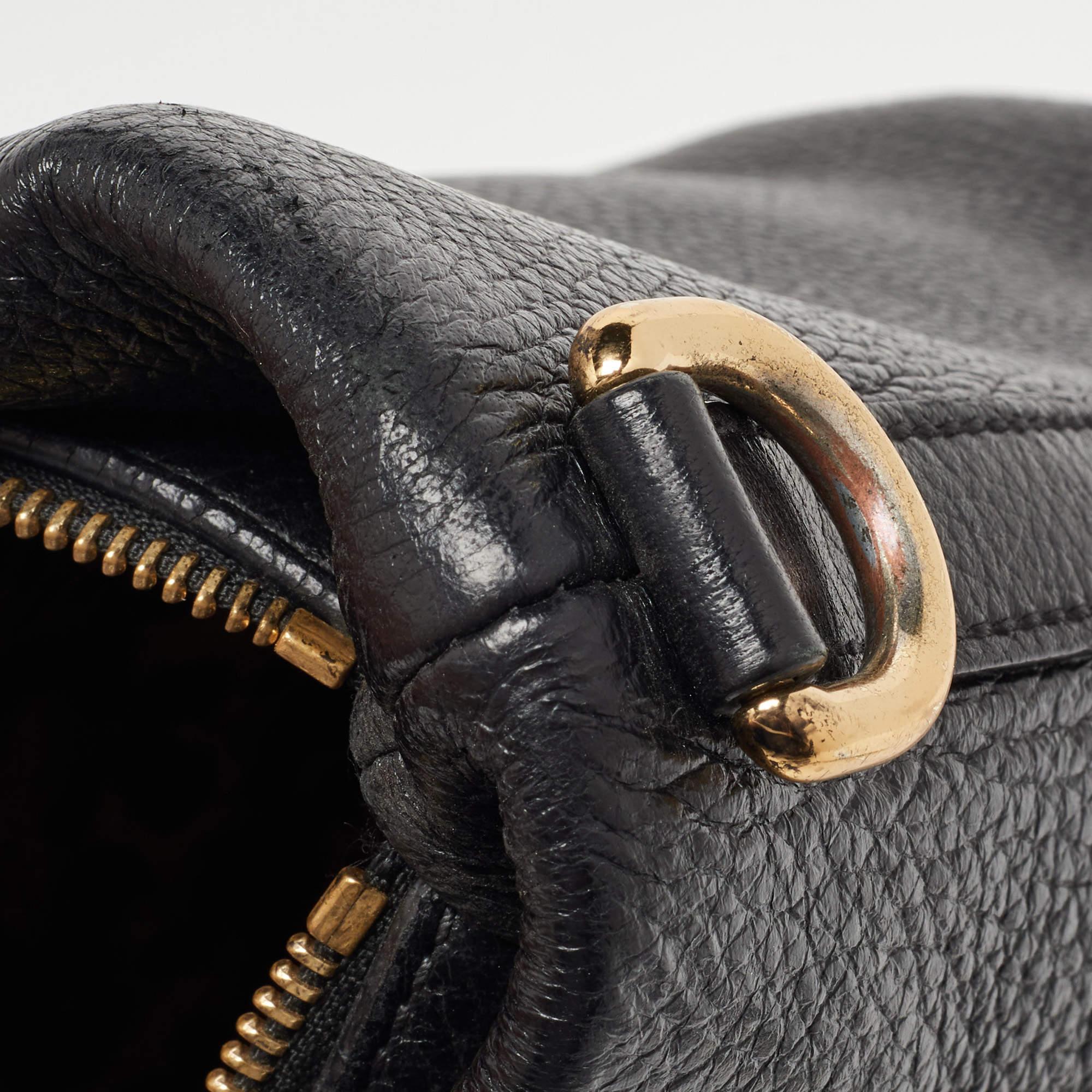 Dolce & Gabbana Sac à dos en cuir souple noir en vente 6