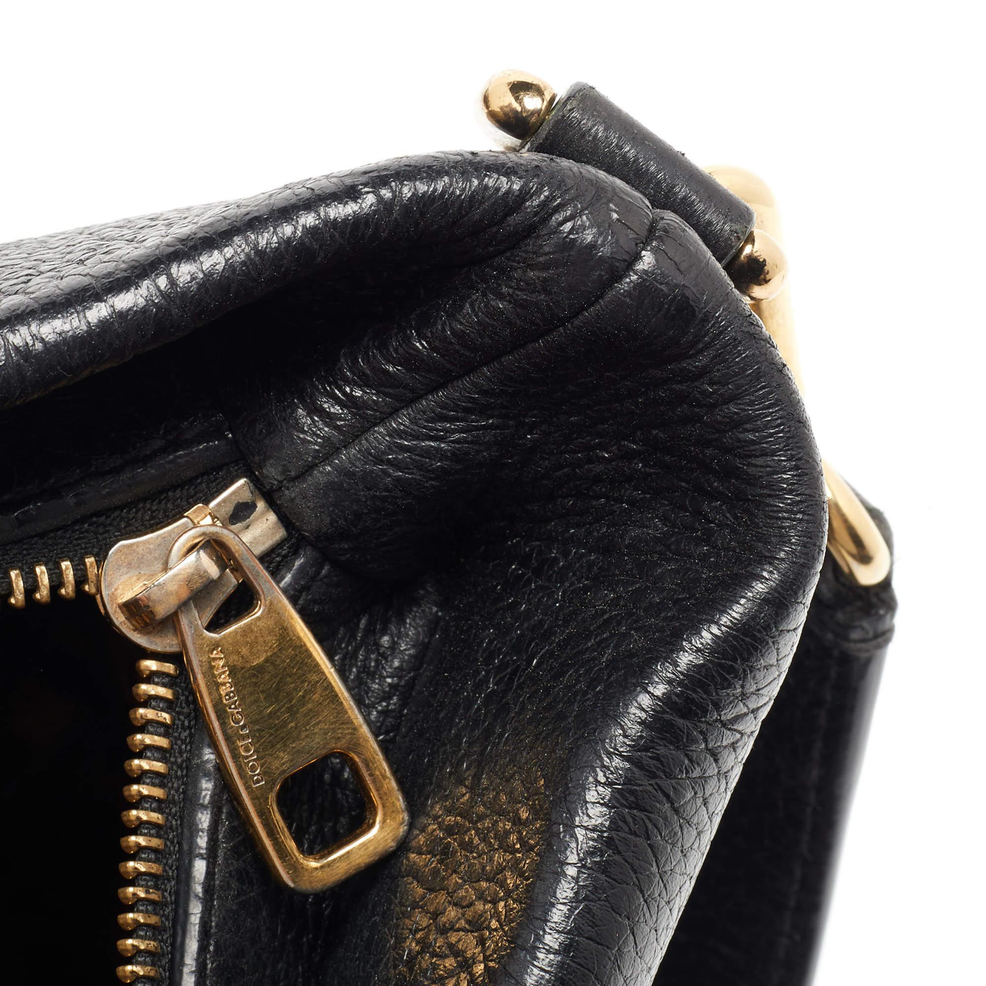 Dolce & Gabbana Sac à dos en cuir souple noir en vente 5