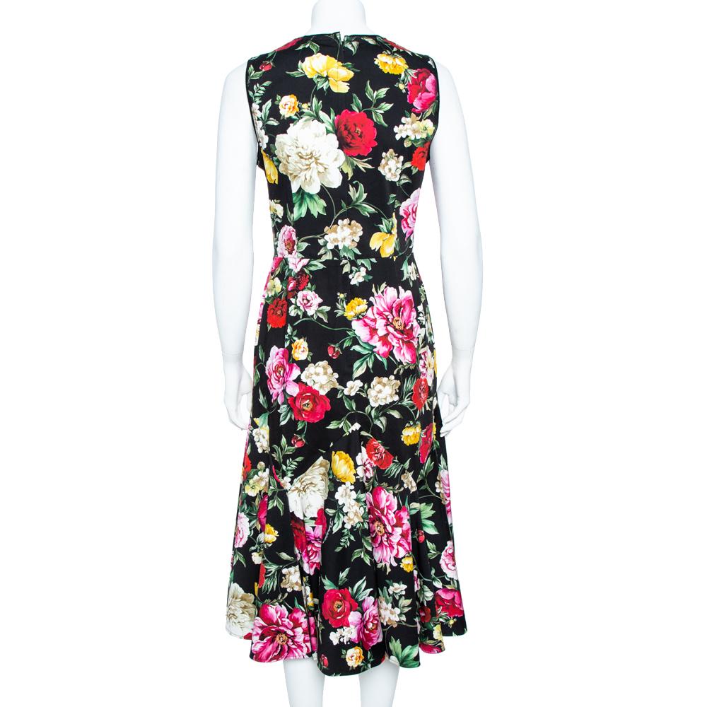 Dolce & Gabbana Black Stretch Cotton Floral Print Flared Dress M In New Condition In Dubai, Al Qouz 2