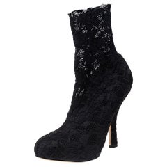 Dolce & Gabbana Schwarze Stretch-Stiefeletten aus Spitze mit spitzer Zehe Größe 39