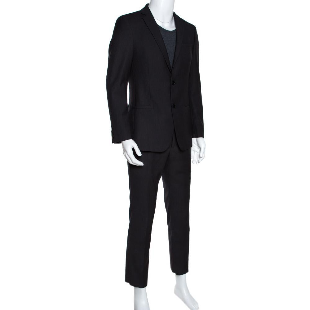 Dolce & Gabbana Black Striped Regular Fit Suit M In Good Condition In Dubai, Al Qouz 2