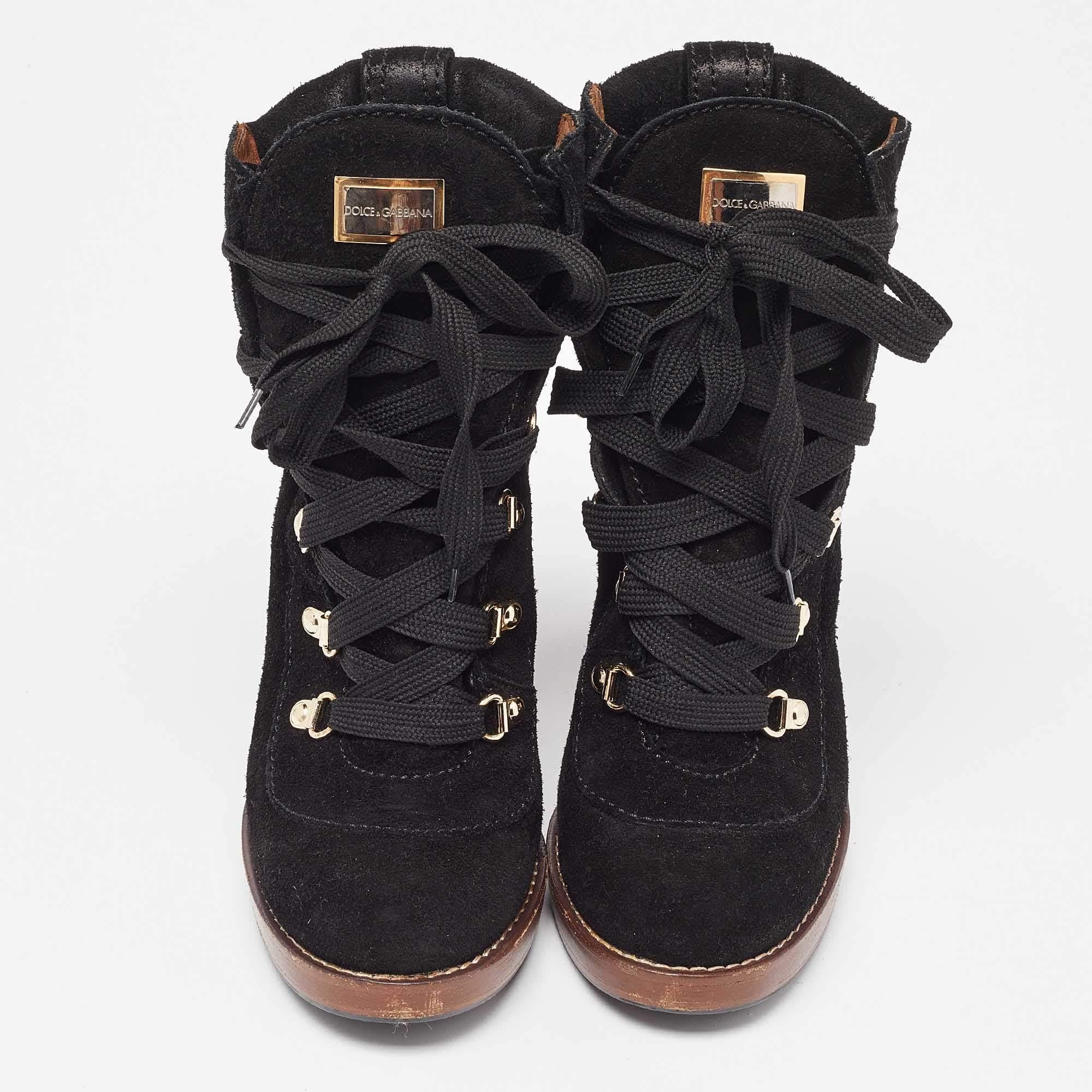 Women's Dolce & Gabbana Black Suede Lace Up Ankle Boots Size 38 For Sale