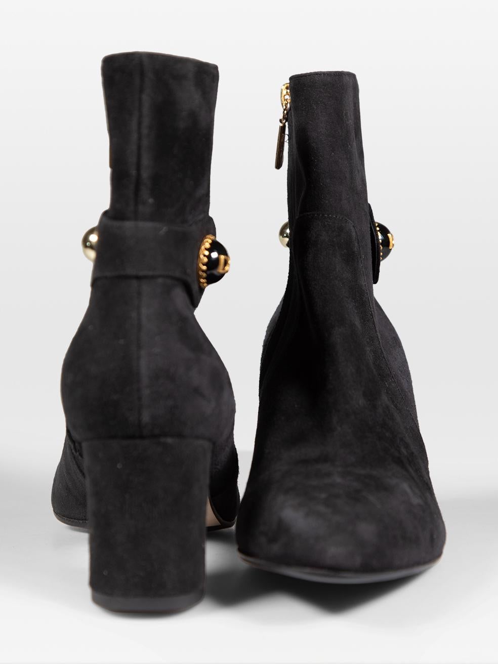 Nero Dolce & Gabbana - Stivaletti in camoscio nero con dettaglio logo Taglia IT 39.5 in vendita
