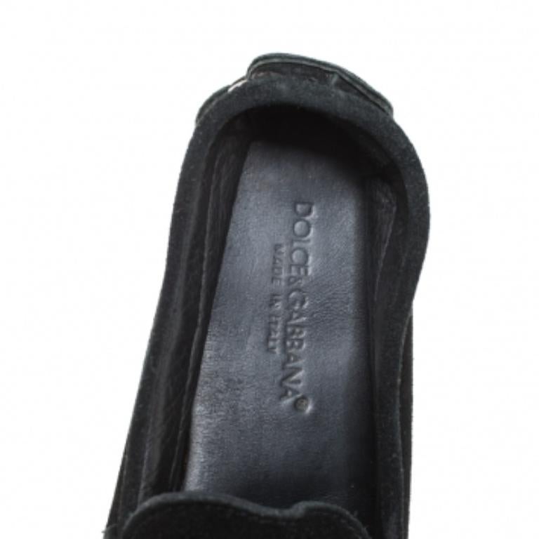 Donna Dolce & Gabbana - Mocassini in pelle scamosciata nera con logo in metallo - taglia 41 in vendita