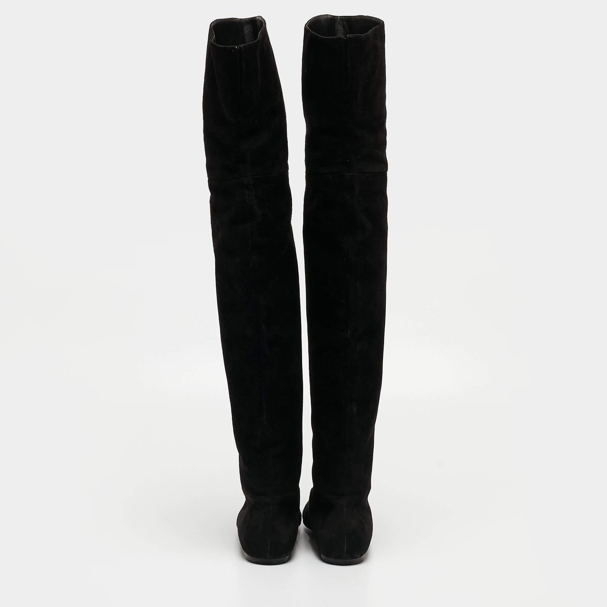 Dolce & Gabbana Black Suede Over The Knee Boots Size 37.5 In Good Condition For Sale In Dubai, Al Qouz 2