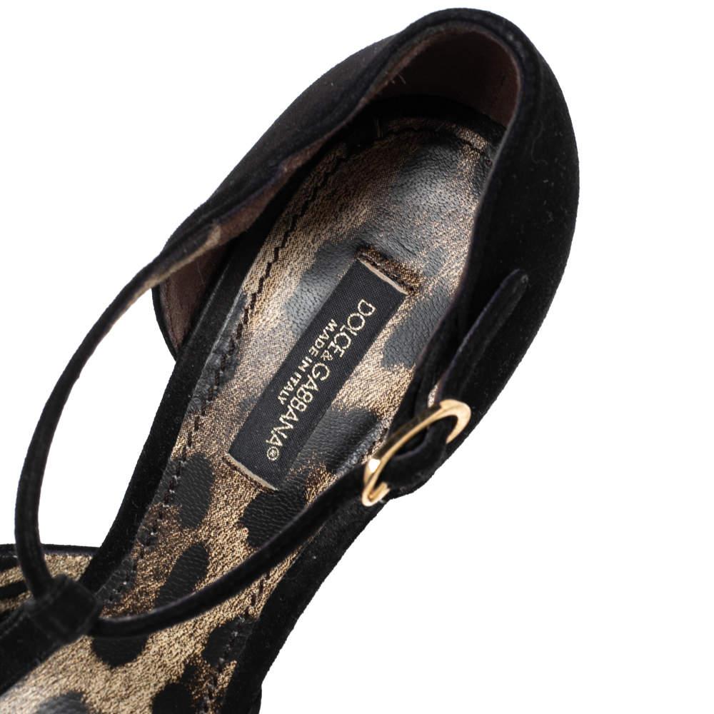 Dolce & Gabbana Black Suede T-Bar Peep-Toe Platform Sandals Size 36.5 For Sale 2