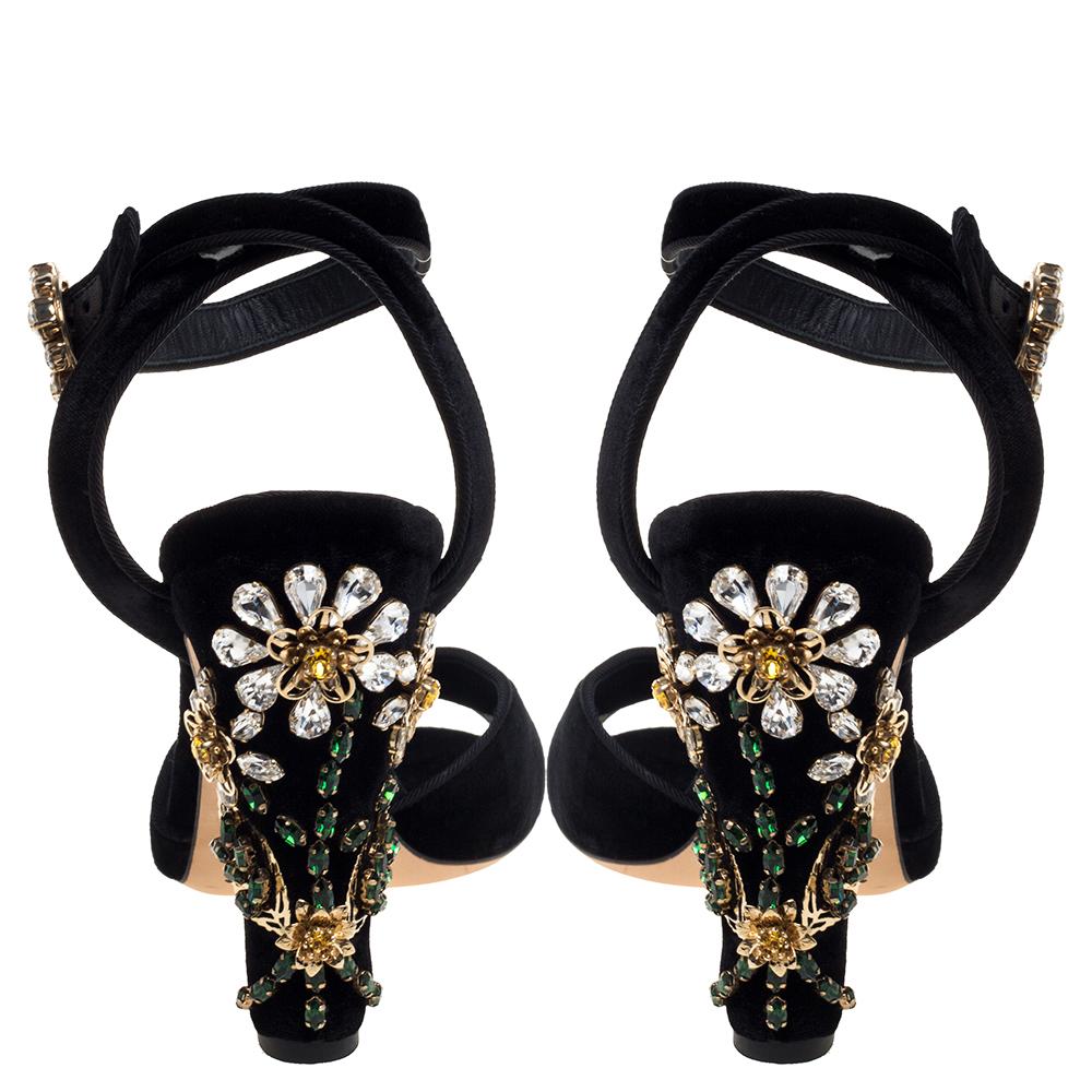 Dolce & Gabbana Black Velvet Crystal Embellished Sandals Size 39 In New Condition In Dubai, Al Qouz 2