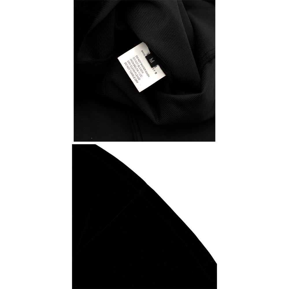 Femenino o masculino Dolce & Gabbana Bata De Terciopelo Negra Con Adornos De Cristal - Talla Mediana en venta
