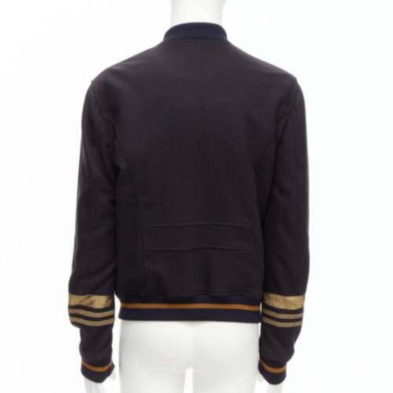 DOLCE GABBANA Veste bombardier à poignets en laine vierge noire avec garnitures militaires dorées IT50 L en vente 1