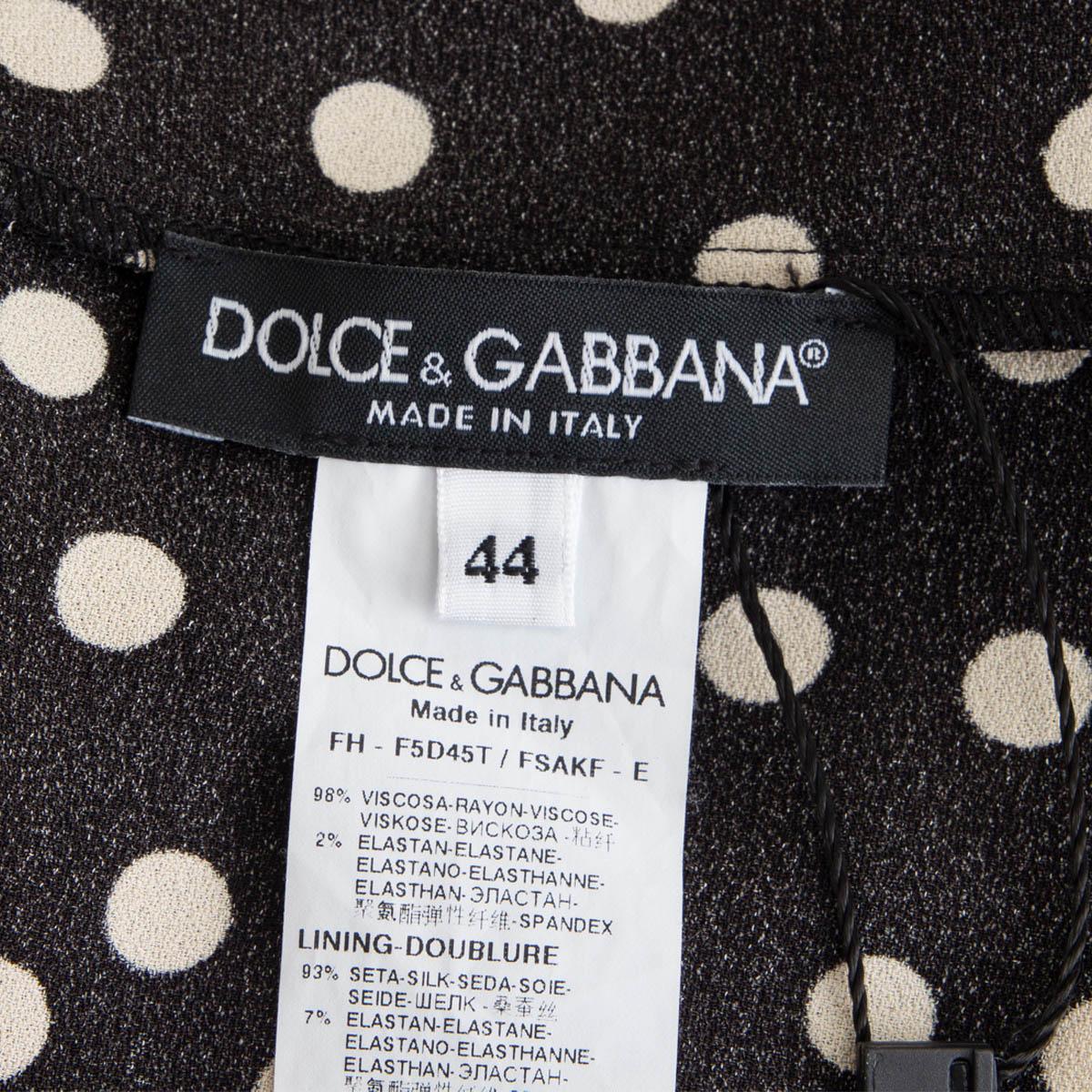 DOLCE & GABBANA black viscose POLKA DOT Sleeveless Blouse Shirt 44 L In Excellent Condition For Sale In Zürich, CH