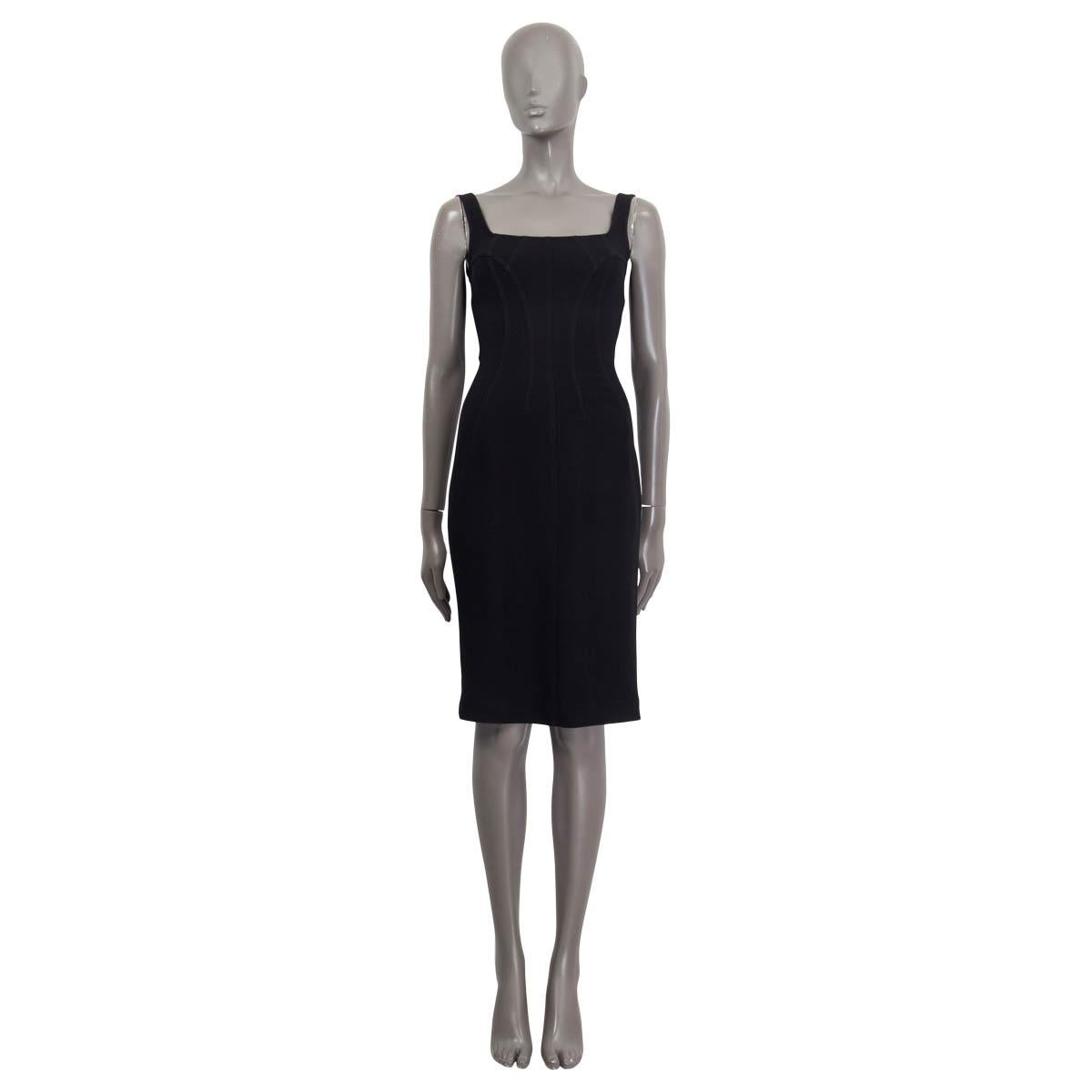 100% authentic Dolce & Gabbana sleeveless sheath dress in black viscose (51%) and acetate (49%). Opens with a concealed zipper and a hook on the back. Unlined. Has been worn and is in excellent condition.

Measurements
Tag Size	40
Size	S
Bust	72cm