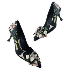 Dolce & Gabbana Black White Cloth Floral Lily Shoes Low Heels DG Crystals