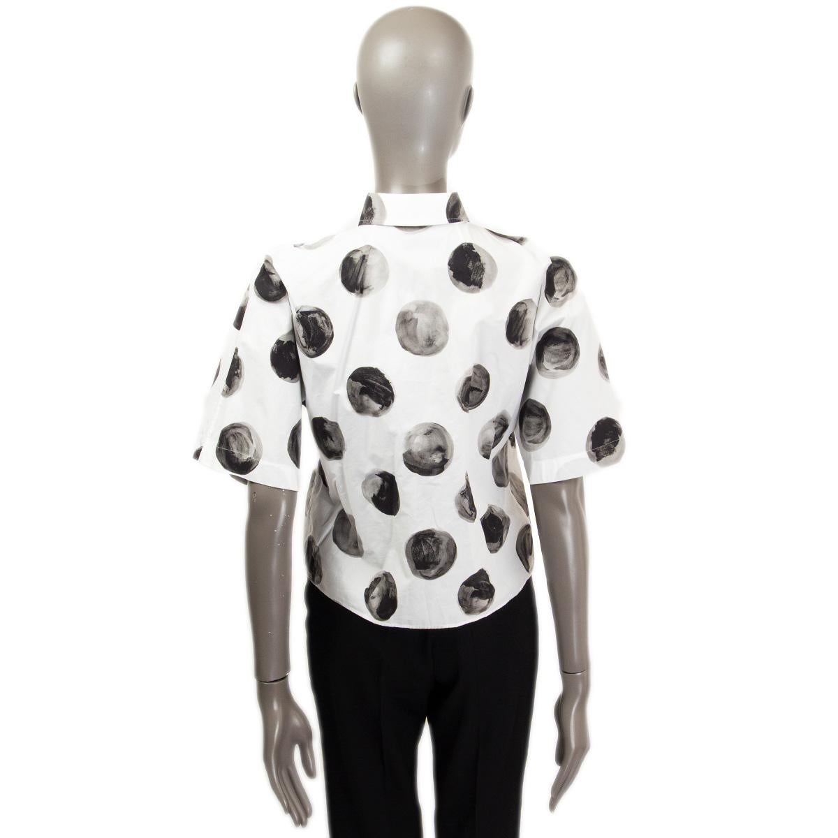 Gray DOLCE & GABBANA black white cotton DOT Short Sleeve Button Up Shirt 40 S For Sale