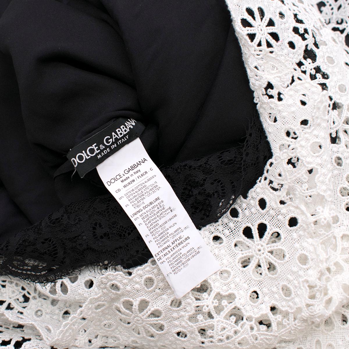 Dolce & Gabbana Black & White Lace Overlay Dress - Size Small For Sale 2