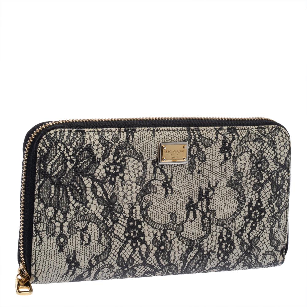 lace wallet