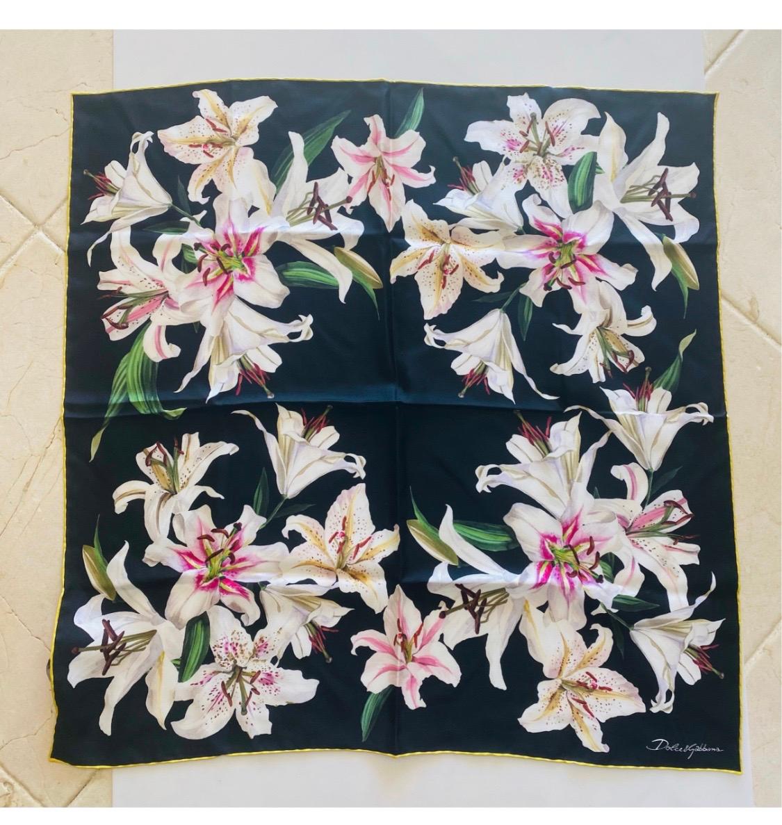 Dolce & Gabbana Black White Lilly
printed silk scarf 1