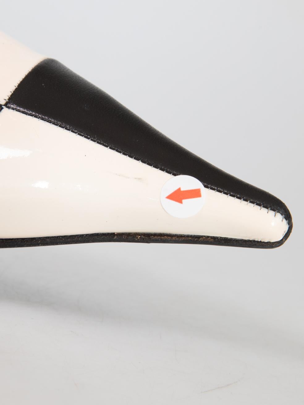 Dolce & Gabbana Noir & Blanc Talons Slingback Taille IT 37 5