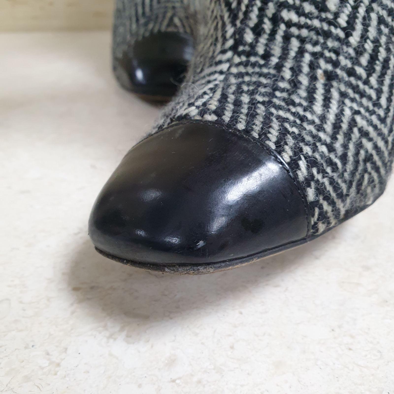 Dolce & Gabbana Black White Tweed Ankle Boots Booties For Sale 4