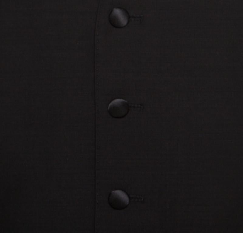 Dolce & Gabbana Chaleco a medida de lana y seda negro M en Excelente estado para la venta en Dubai, Al Qouz 2