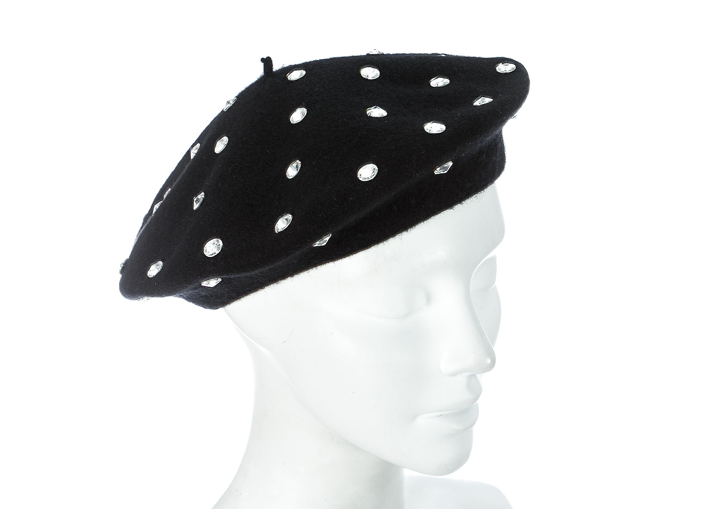 Black wool crystal beret with crystals 

Autumn-Winter 2000