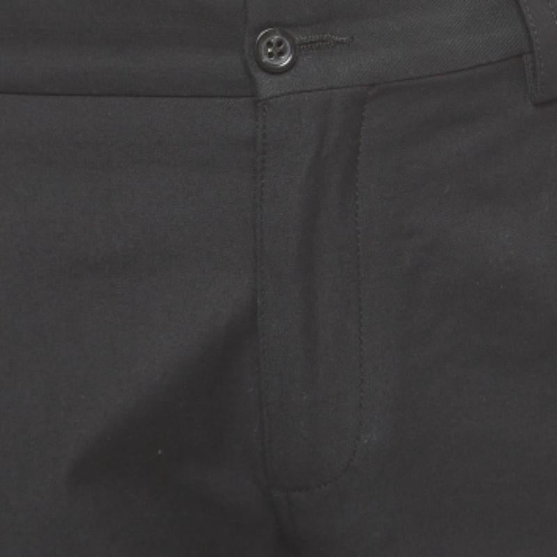 Dolce & Gabbana - Pantaloni slim in misto lana neri M. In condizioni buone in vendita a Dubai, Al Qouz 2