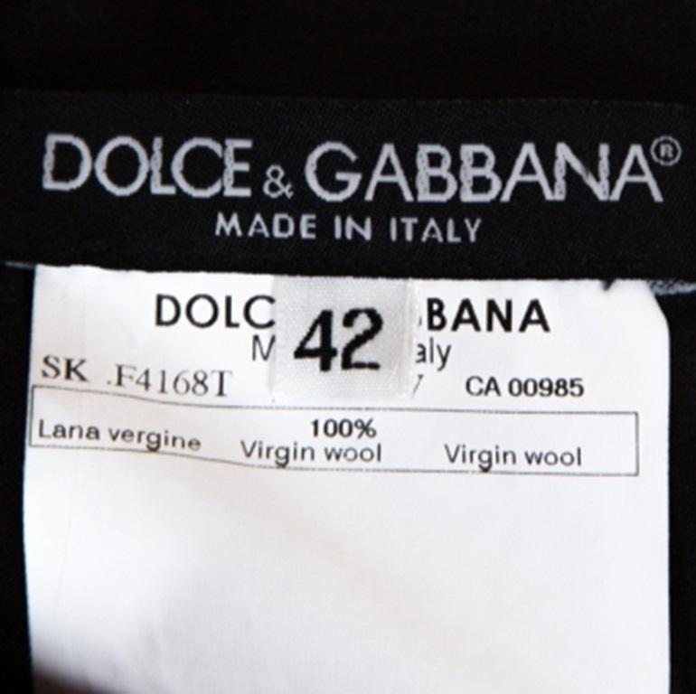 Dolce & Gabbana - Gonna in lana nera con spacco frontale - M. In condizioni buone in vendita a Dubai, Al Qouz 2
