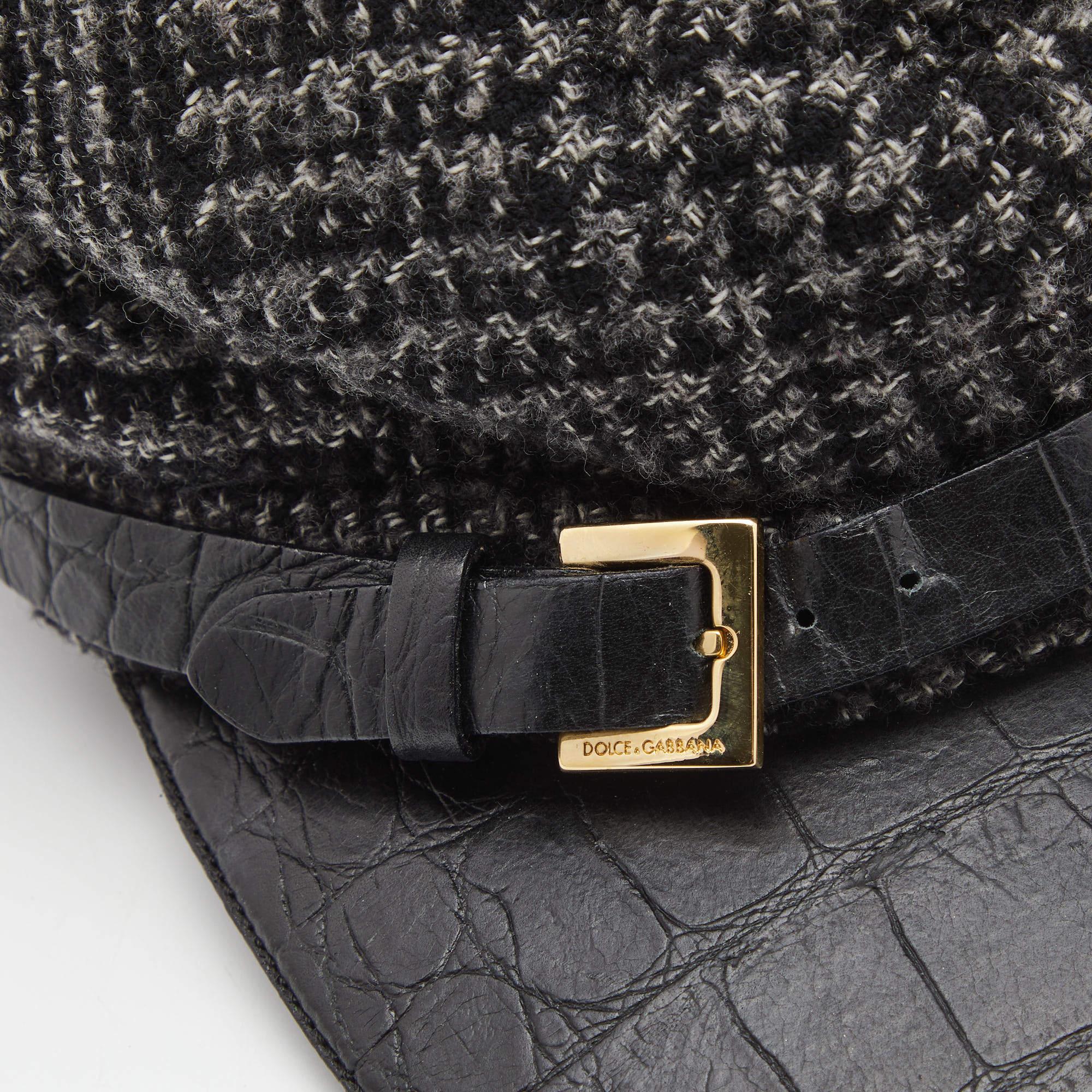 Women's Dolce & Gabbana Black Wool Knit Croc Embossed Leather Baseball Cap Size 57 For Sale