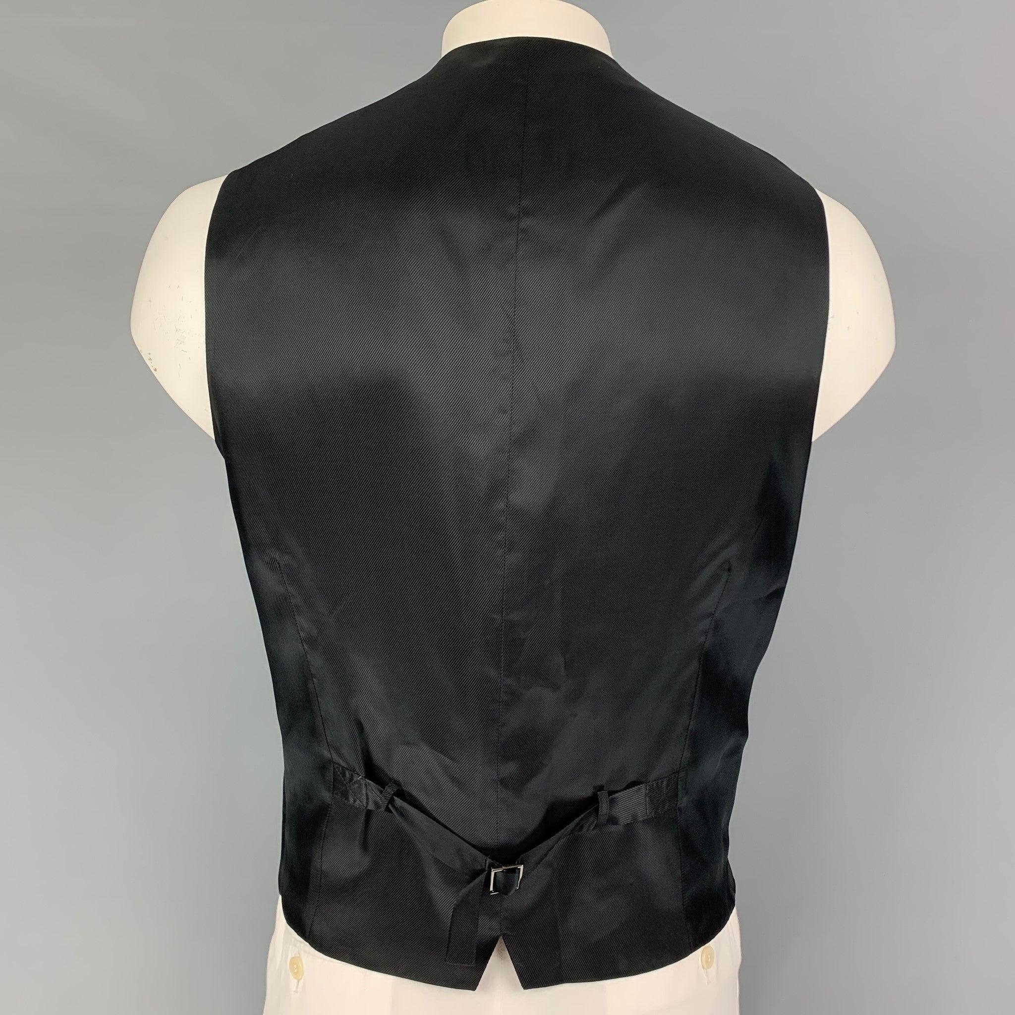 DOLCE & GABBANA Black Wool Silk Buttoned Vest Size 46 In Good Condition For Sale In San Francisco, CA