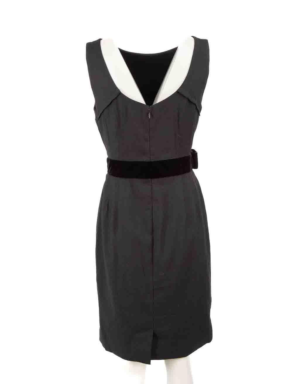 Dolce & Gabbana Black Wool Sleeveless Dress Size L In Excellent Condition For Sale In London, GB