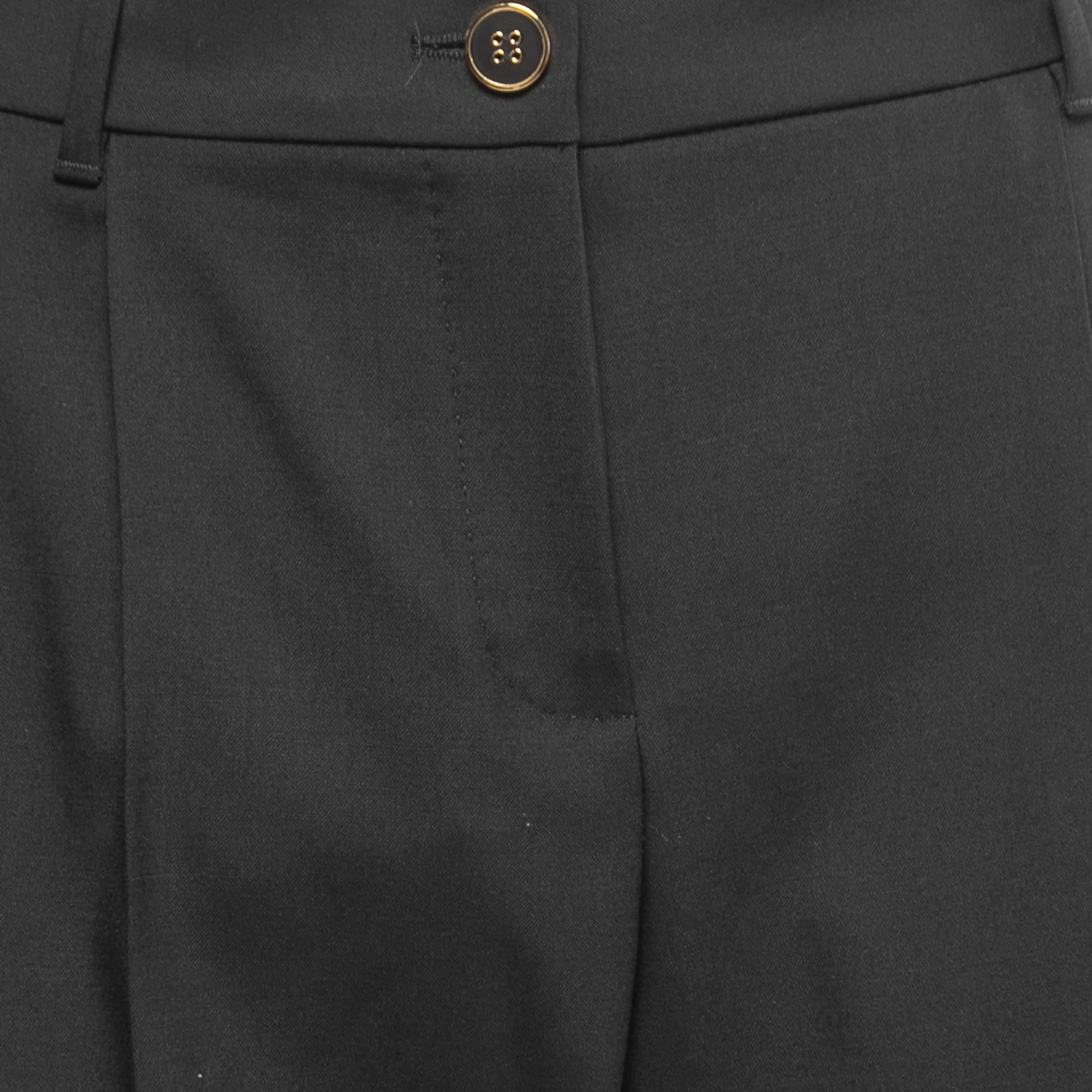Dolce & Gabbana Black Wool Straight Leg Trousers  In New Condition In Dubai, Al Qouz 2