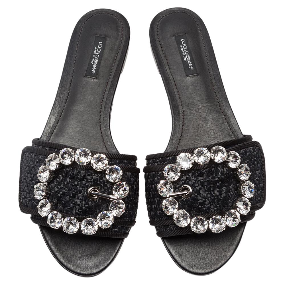 Dolce & Gabbana Black Woven Raffia Jeweled Embellished Flat Slides Size 37 In New Condition In Dubai, Al Qouz 2