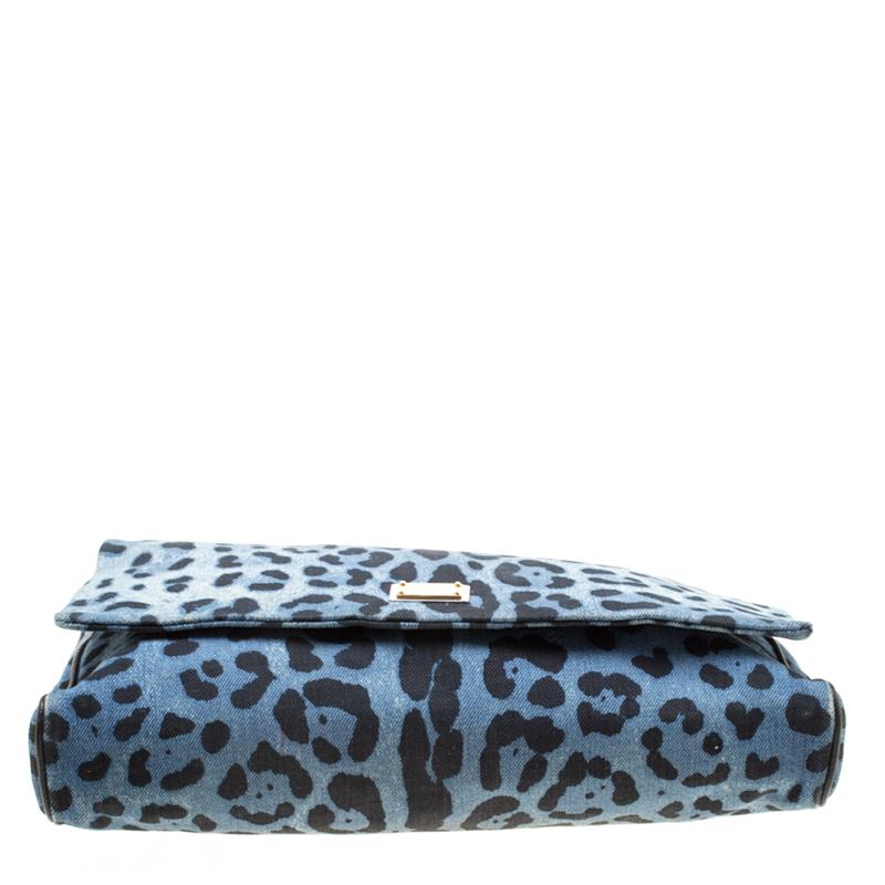 Dolce & Gabbana Blue/Black Leopard Print Denim Chain Shoulder Bag In Good Condition In Dubai, Al Qouz 2