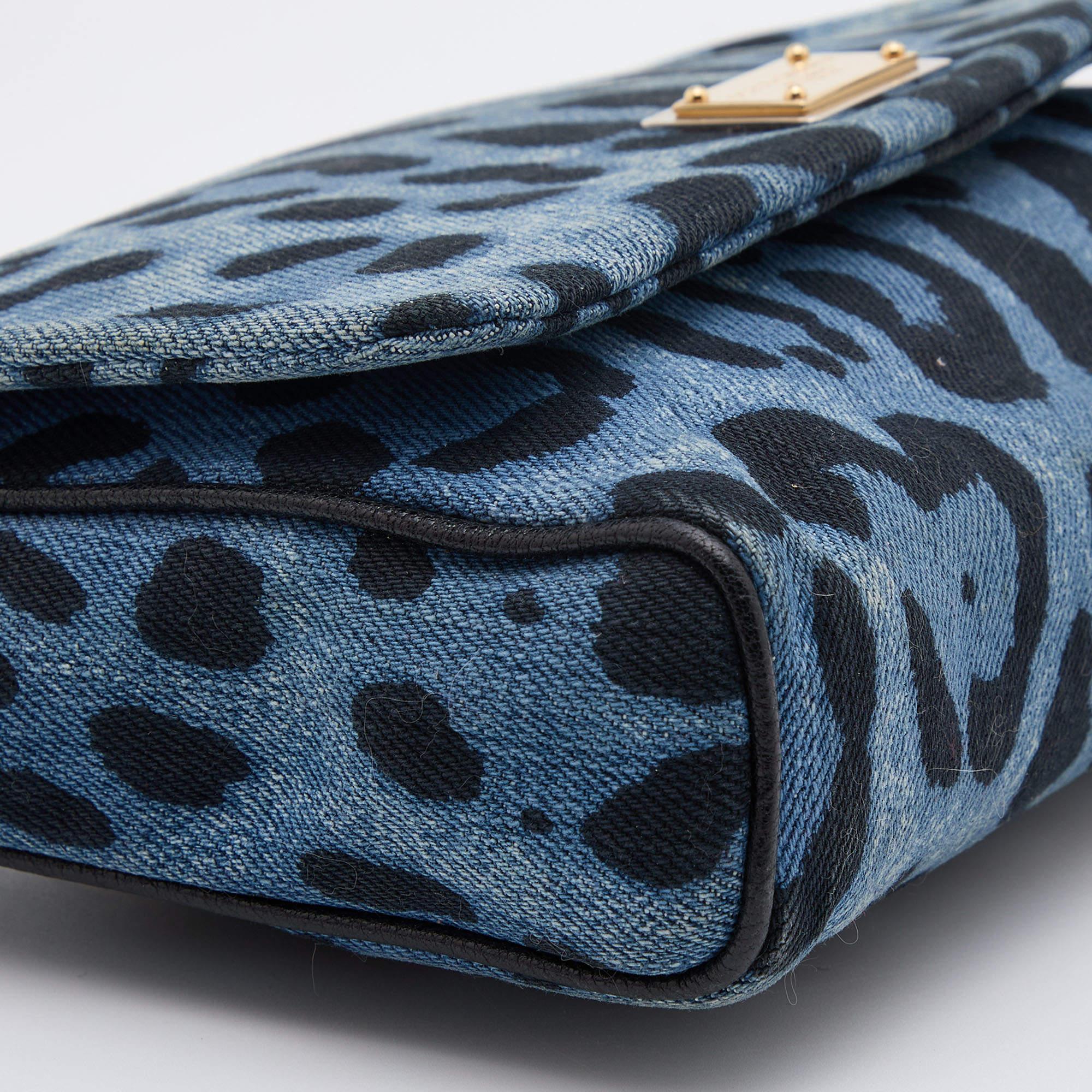Dolce & Gabbana Blue/Black Leopard Print Denim Chain Shoulder Bag 2