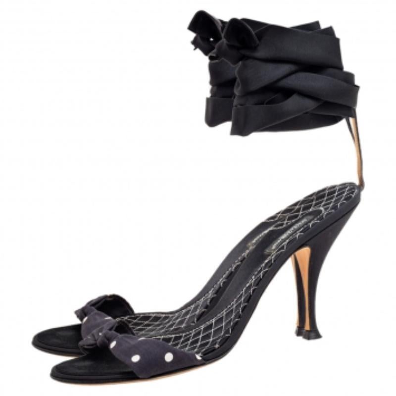 Dolce & Gabbana Blu/Nero Dot Dot Dot Dot alla Caviglia Taglia 40.5 in vendita 3