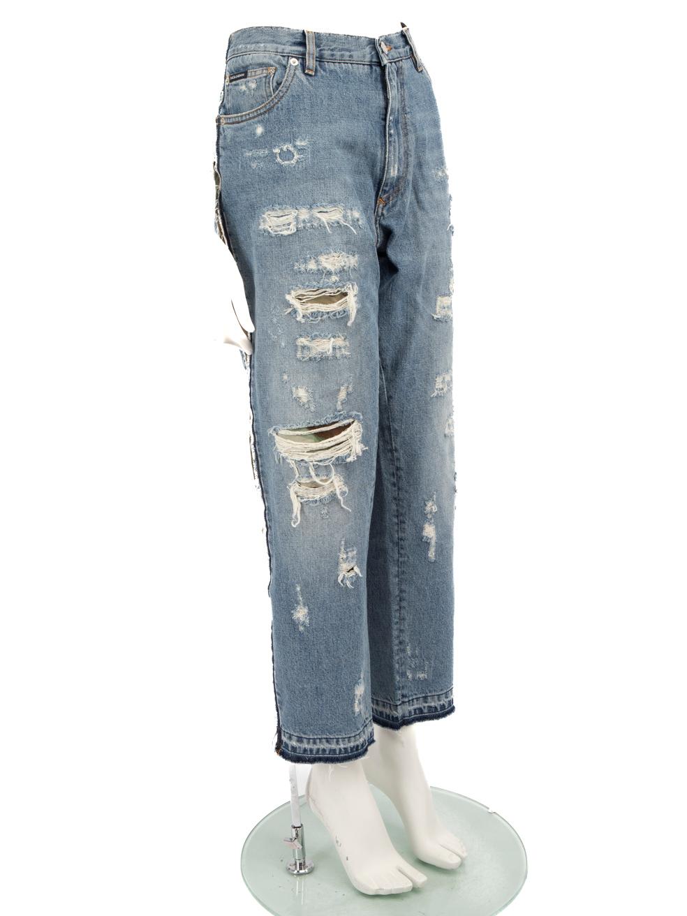 CONDITION is Very good. Hardly any visible wear to jeans is evident on this used Dolce & Gabbana designer resale item.
 
 Details
 Blue
 Denim
 Jeans
 Cropped
 Straight fit
 High rise
 Distressed detail
 Khaki camo print panels
 Back logo patch
 3x