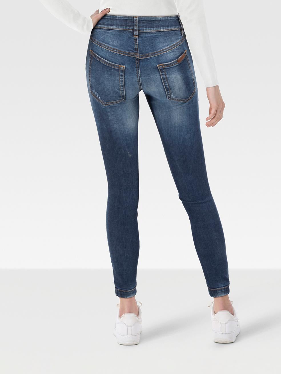 CONDITION is Very good. Minimal wear to the jeans is evident. Mark on the back of the left leg on this used Dolce & Gabbana designer resale item. Mark may need gentle hand wash contrary to dry clean instructions.
 
 Details
 
 
 Blue
 
 Denim
 
