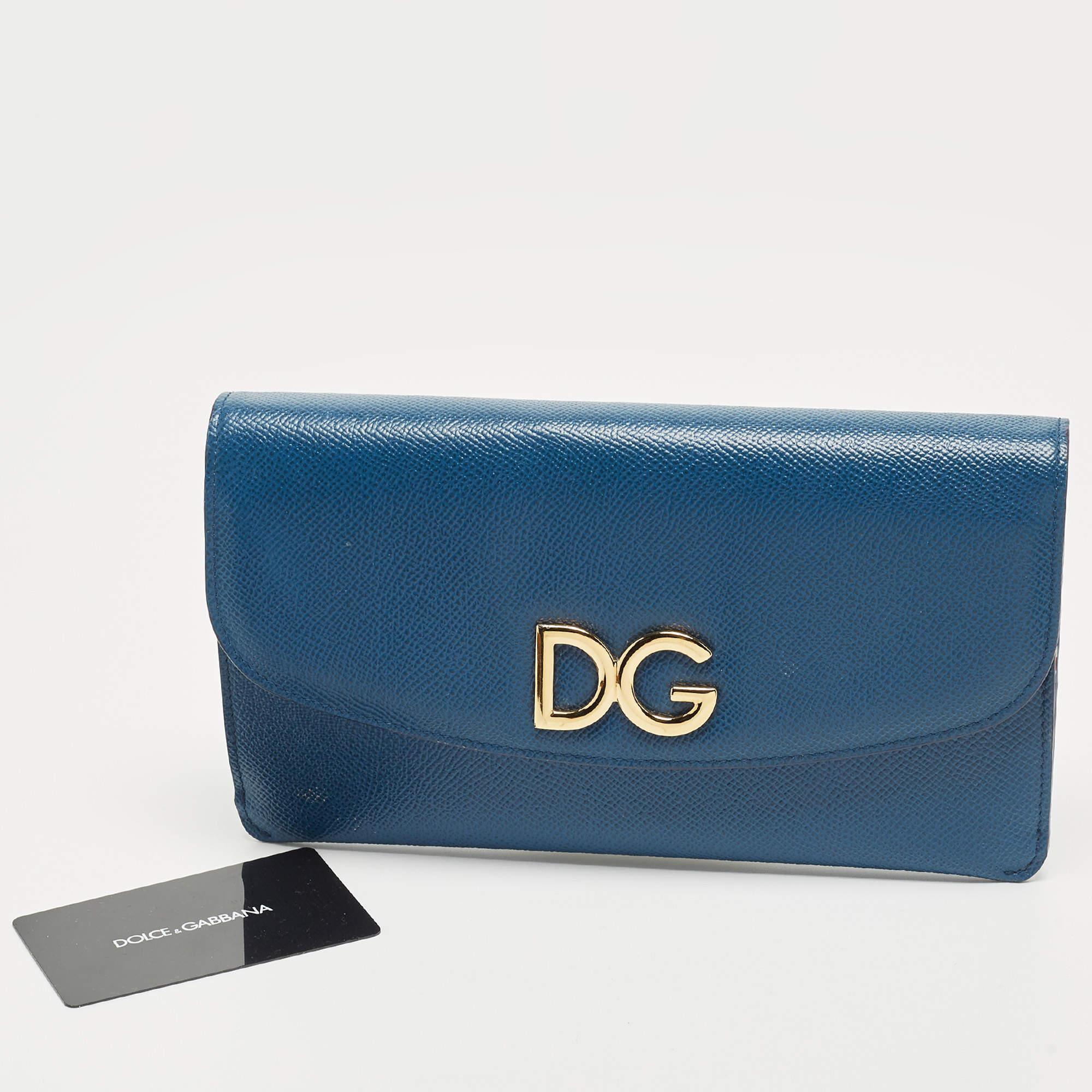 Dolce & Gabbana Blue Grained Leather DG Logo Flap Chain Clutch 5
