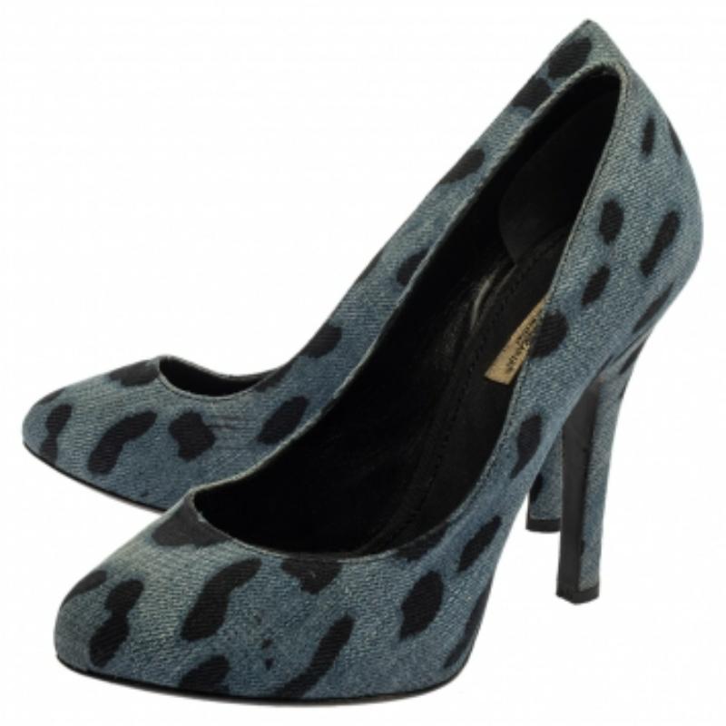 Women's Dolce & Gabbana Blue Leopard Print Denim Pumps Size 37 For Sale