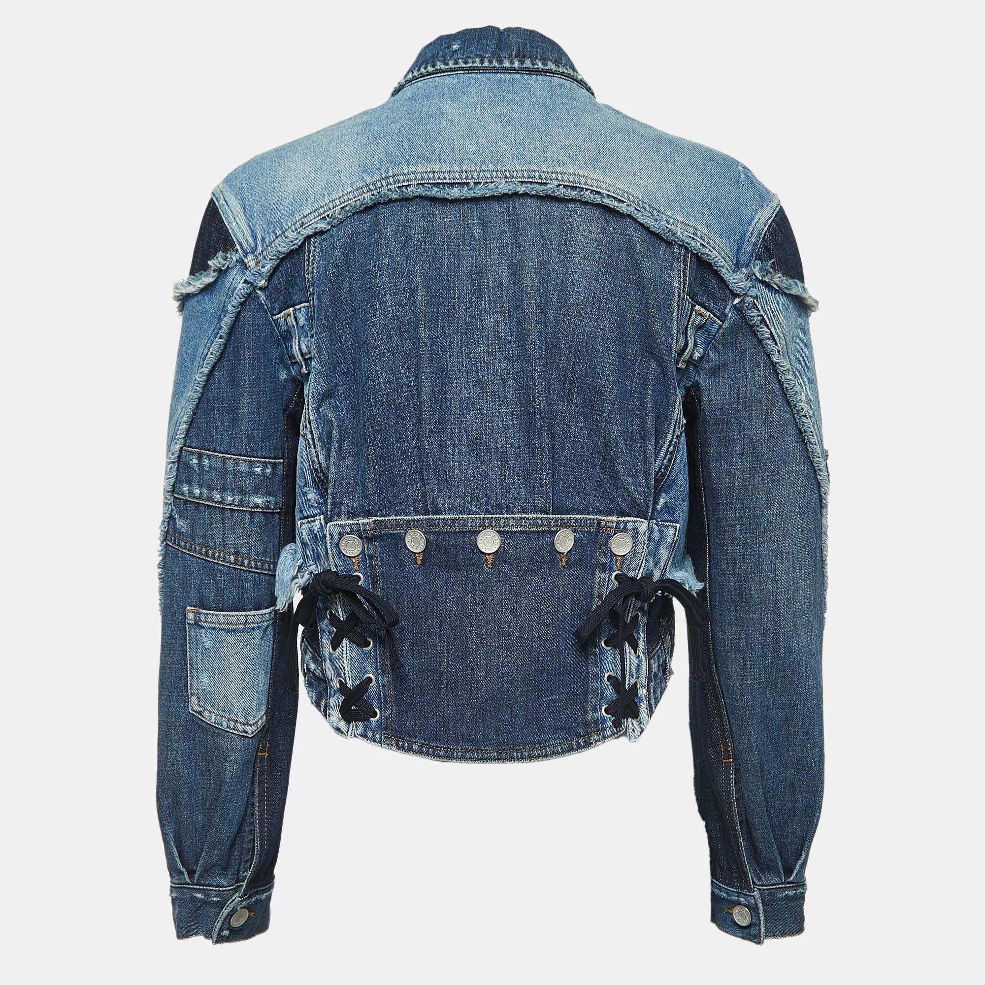 Infuse an extra dose of style into your outfit with this highly fashionable jacket. Tailored from quality materials, it embodies a contemporary vibe and is filled with functional characteristics.

