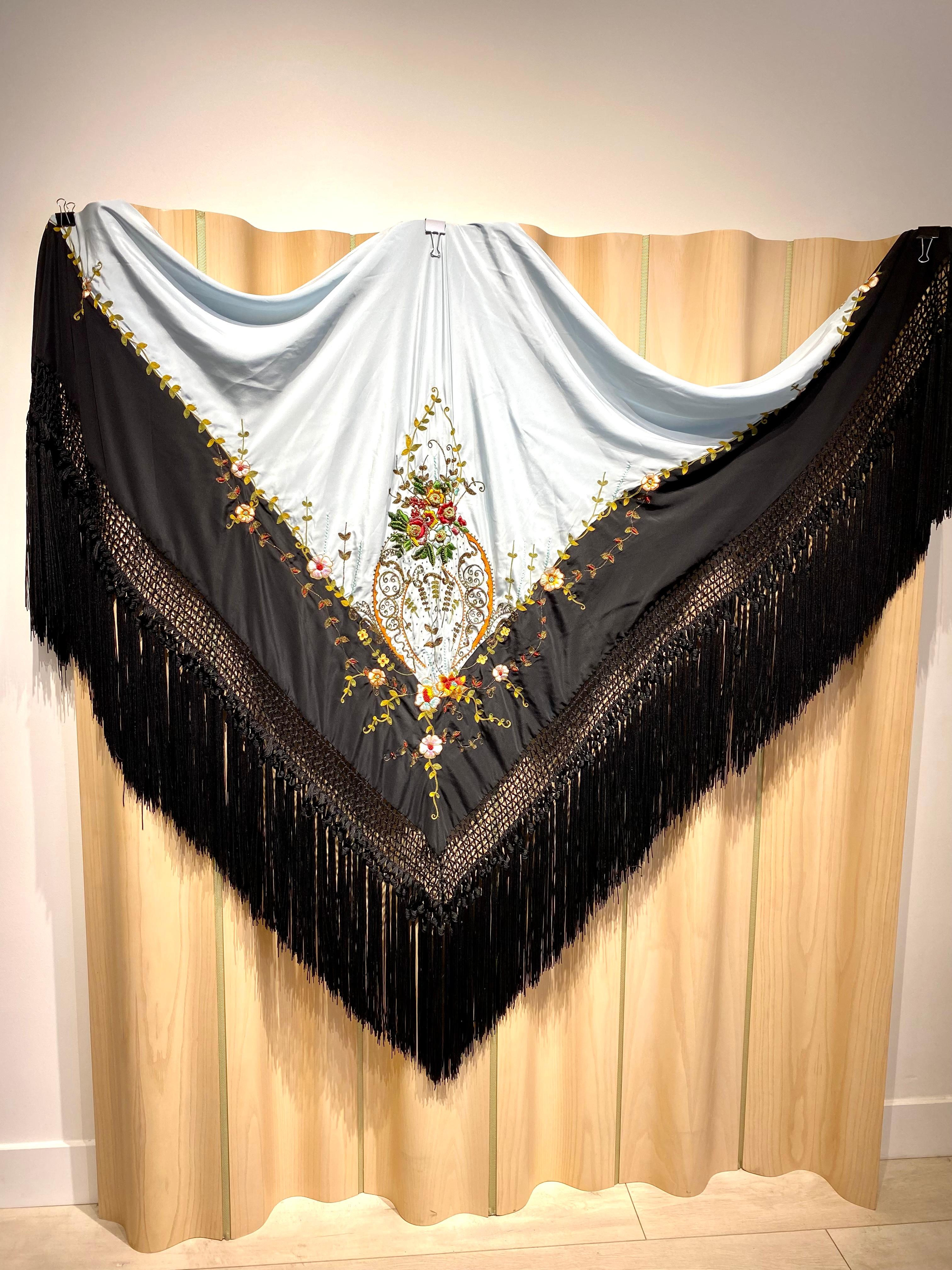 DOLCE & GABBANA  Blue Silk Embroidered Fringe Large Shawl In Excellent Condition In Beverly Hills, CA