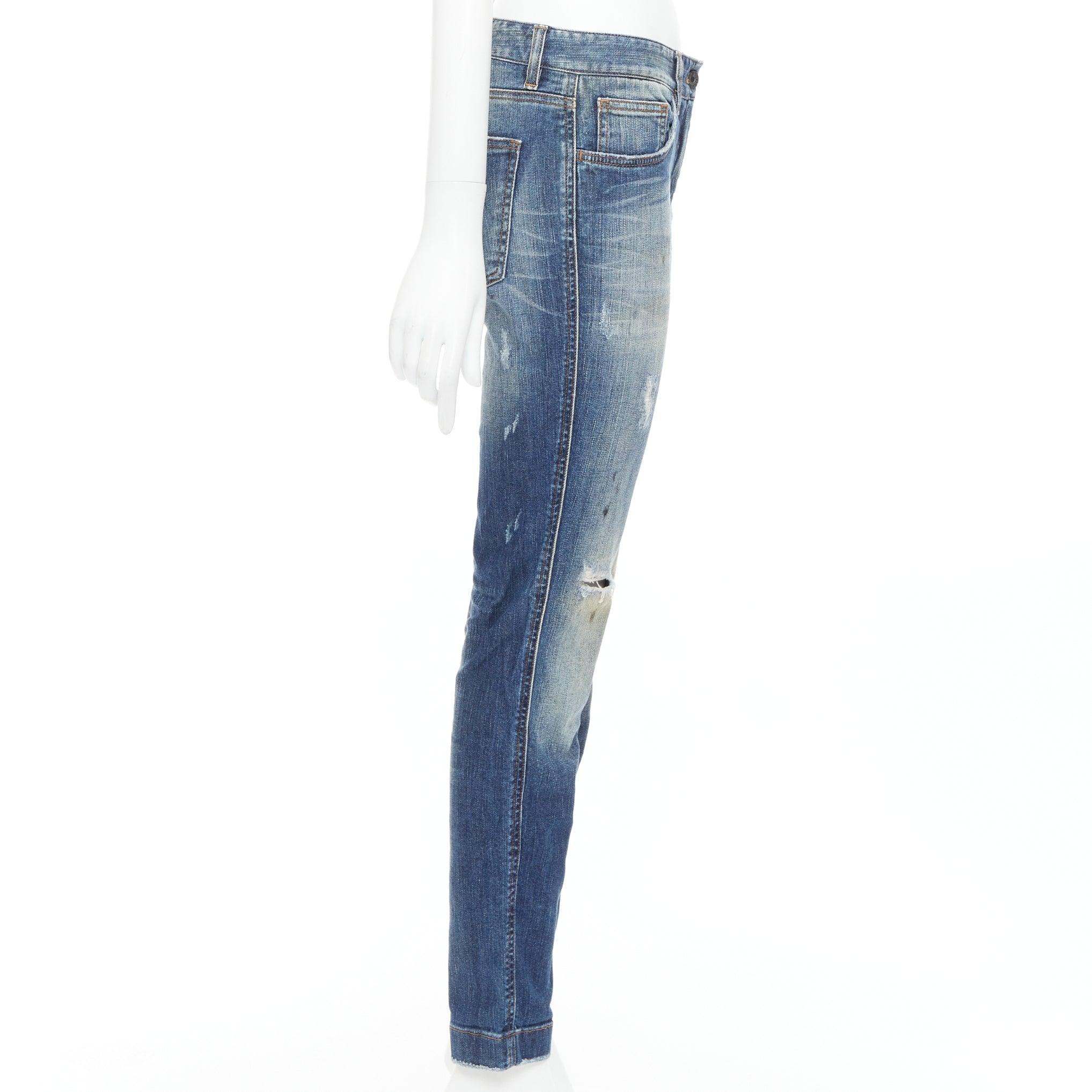 DOLCE GABBANA vaqueros desgastados con placa del logotipo en denim lavado azul IT40 M en Bueno estado para la venta en Hong Kong, NT