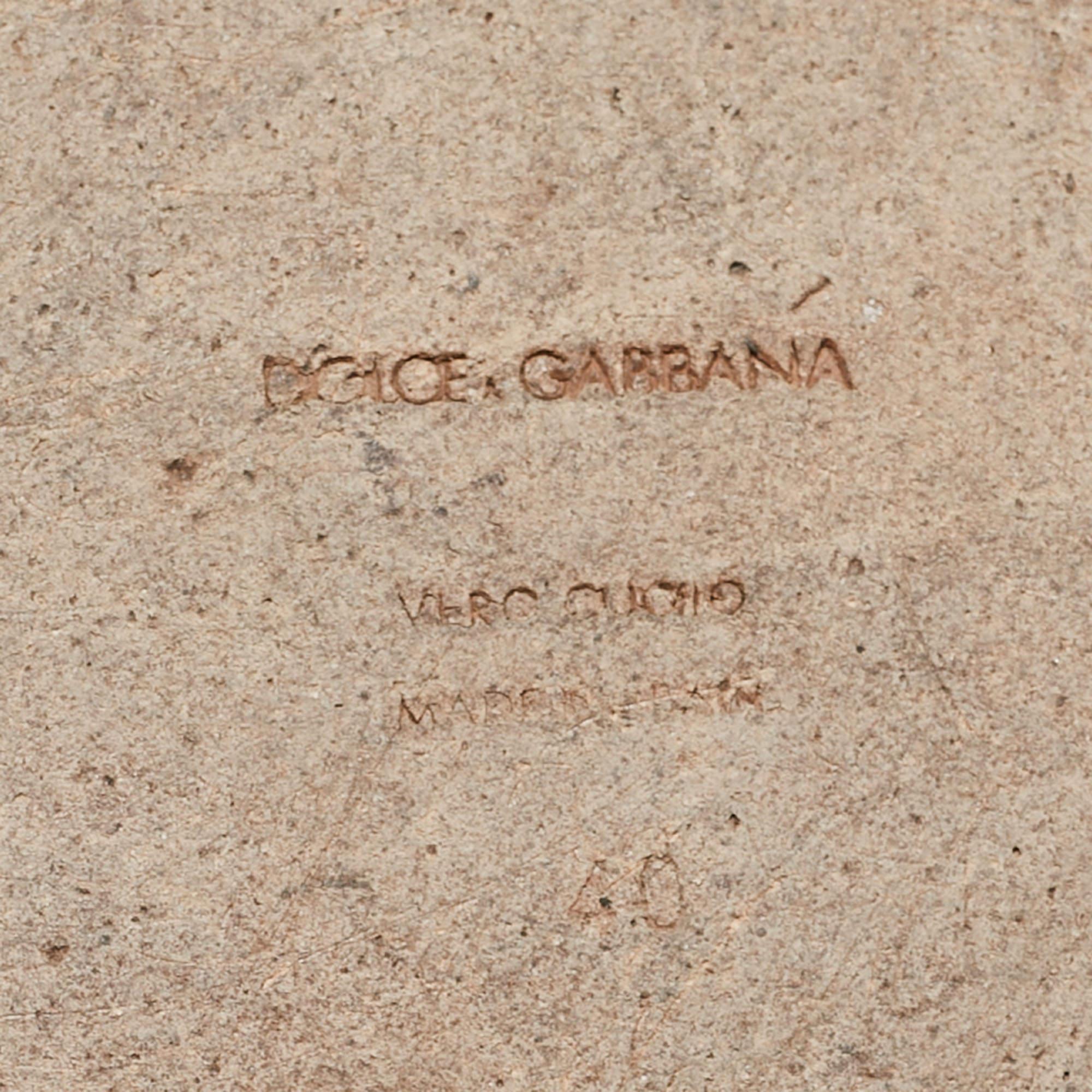 Dolce & Gabbana - Espadrilles plates en toile bleu/blanc, taille 40 en vente 2