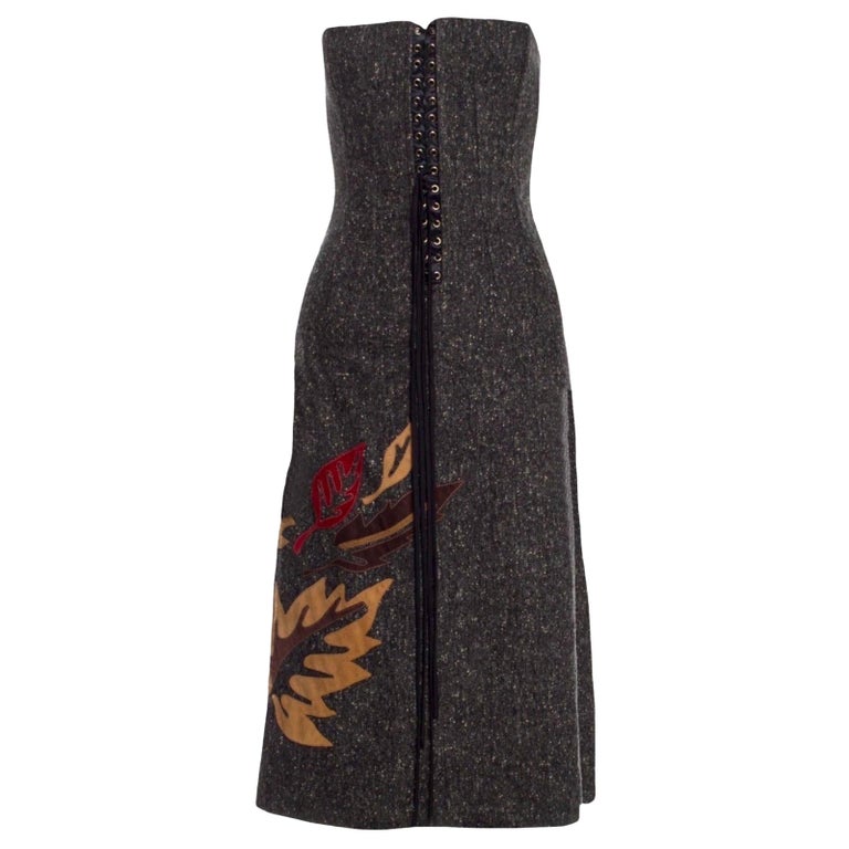 Dolce and Gabbana Y2K Corset Hourglass Tweed Lace Up Dress Leather  Trimmings 44 For Sale at 1stDibs | boned corset dress, corset inside dress, tweed  corset dress