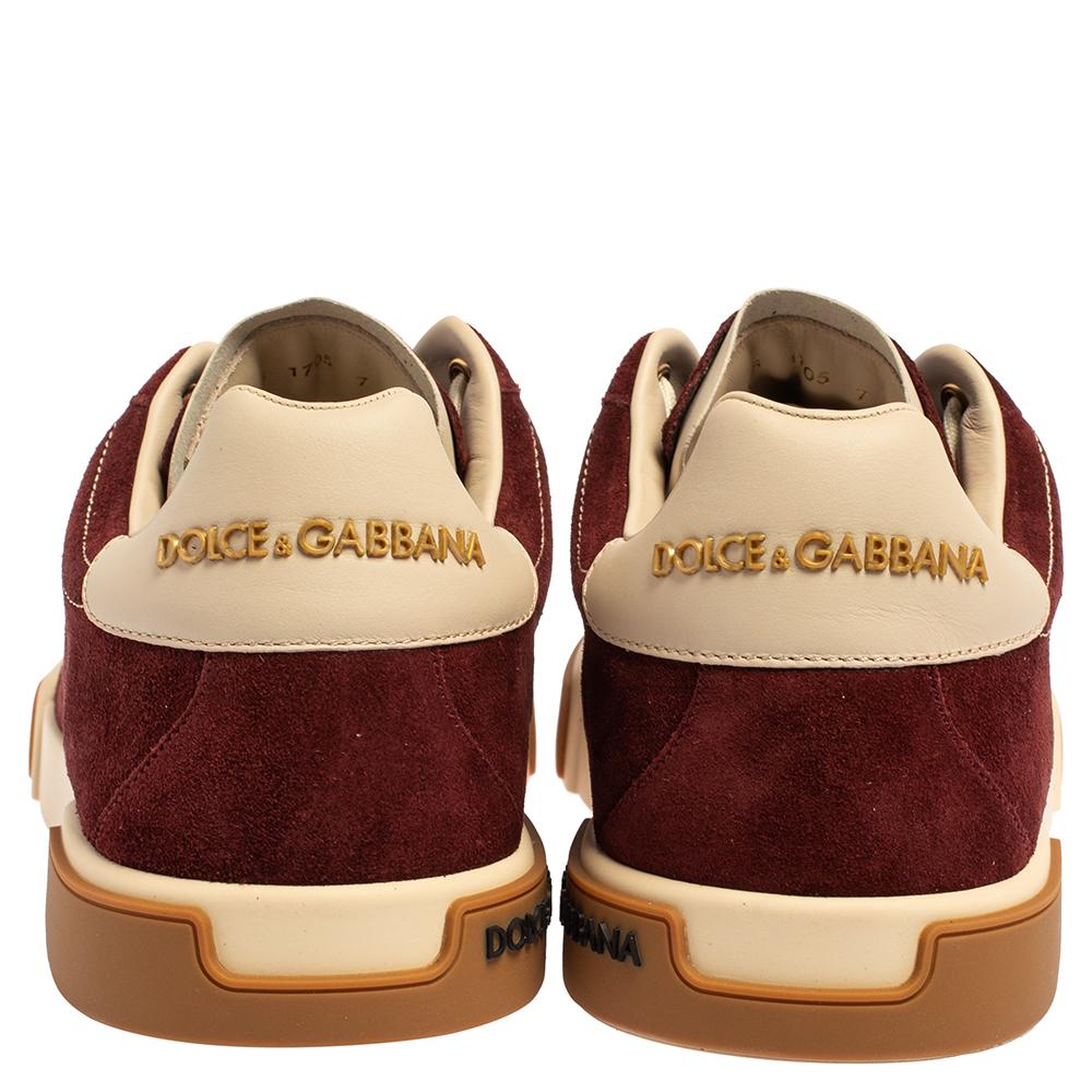 Dolce & Gabbana Bordeaux Suede Portofino Low Top Sneakers Size 41 In New Condition In Dubai, Al Qouz 2