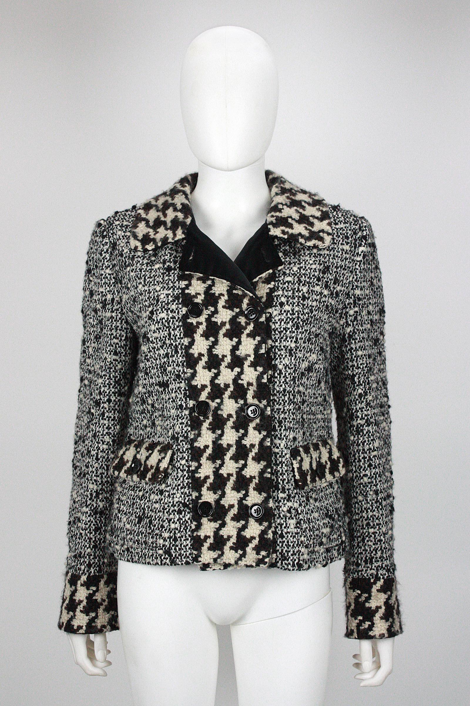 Dolce & Gabbana Boucle Wool Double Breasted Jacket In Excellent Condition For Sale In Los Angeles, CA