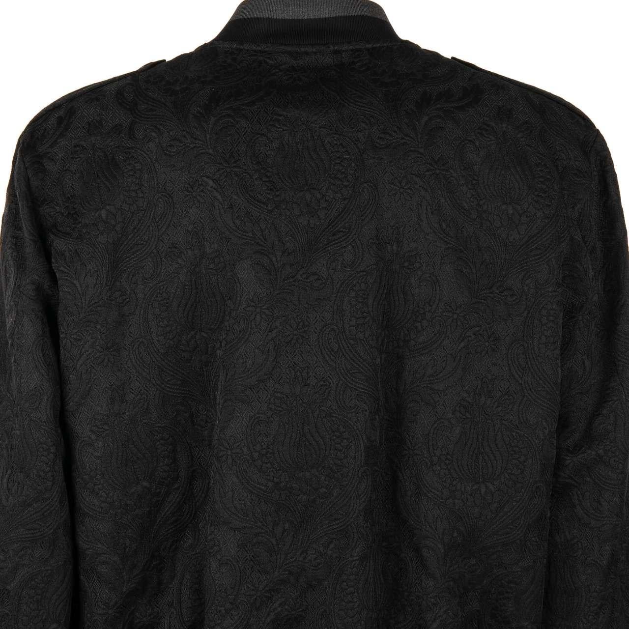 Dolce & Gabbana Brocade Bomber Jacket with Zip Closure and Pockets Black 56 For Sale 2